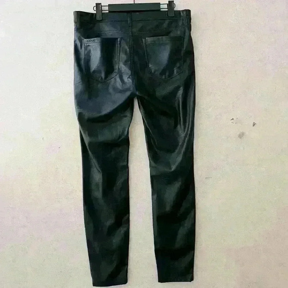 BLANKNYC 31 Womens Faux Leather Bold Mob Wife Body Con Dancing Flirty Retro Pant - Picture 9 of 11